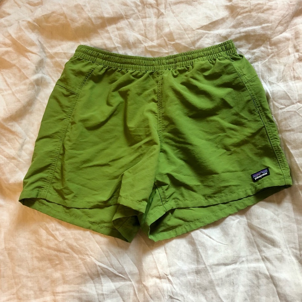 Patagonia Women’s Baggie Short - Green, size S
